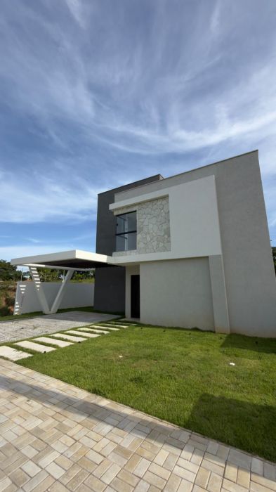 Casa Alto Padrão - Venda - Cajazeiras de Abrantes (abrantes) - Camaçari - BA