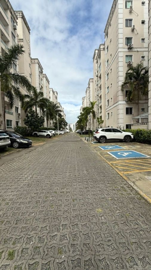 Apartamento - Venda - Buraquinho - Lauro de Freitas - BA